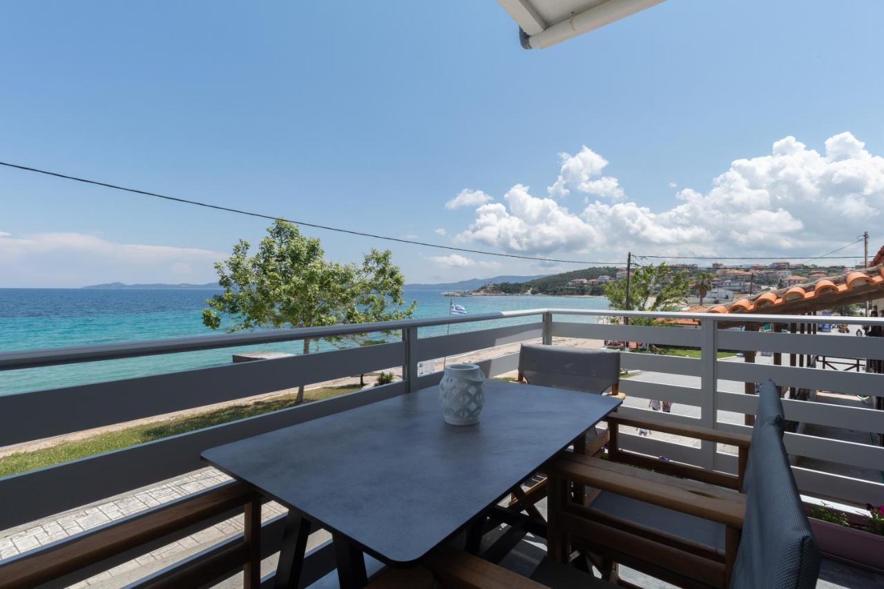 Apartament Golden Seaside 2 Nea Roda Zewnętrze zdjęcie